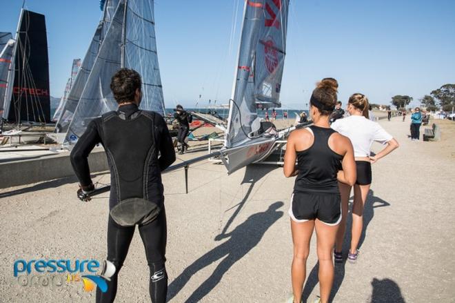 Race from Golden Gate Bridge downhill to the SF/ Oakland Bay Bridge - 2015 Ronstan Bridge © pressure-drop.us